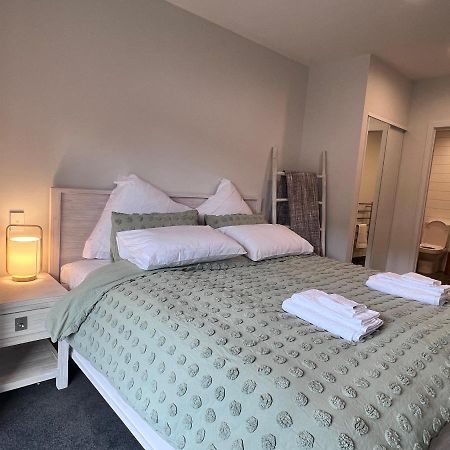 3 Bedroom Apartment In Newmarket أوكلاند المظهر الخارجي الصورة