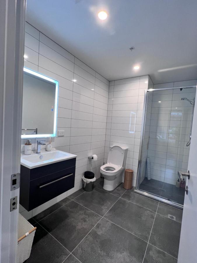 3 Bedroom Apartment In Newmarket أوكلاند المظهر الخارجي الصورة