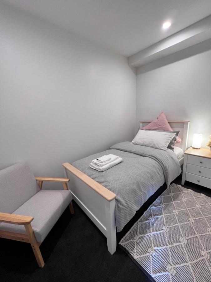 3 Bedroom Apartment In Newmarket أوكلاند المظهر الخارجي الصورة