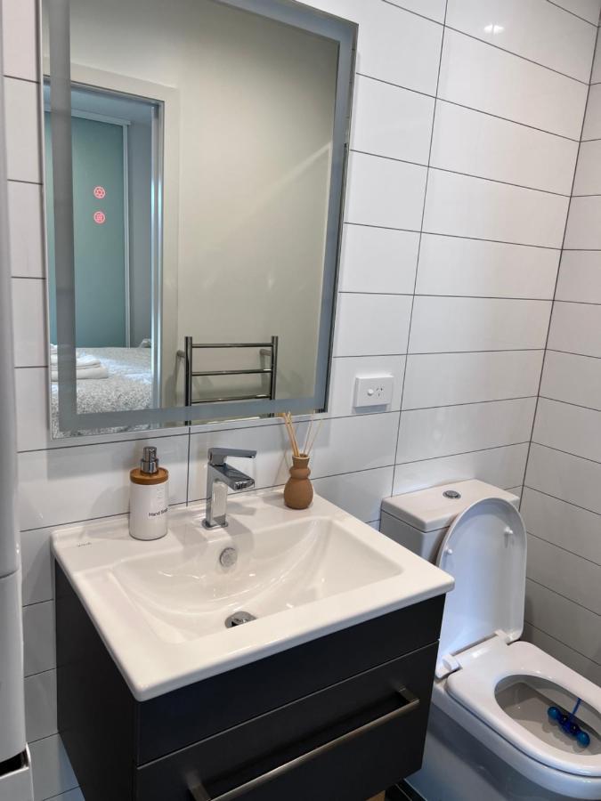 3 Bedroom Apartment In Newmarket أوكلاند المظهر الخارجي الصورة